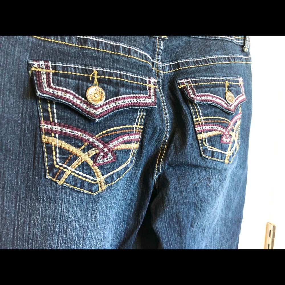 🆕 Roz & Ali Embroidered Blue Jeans